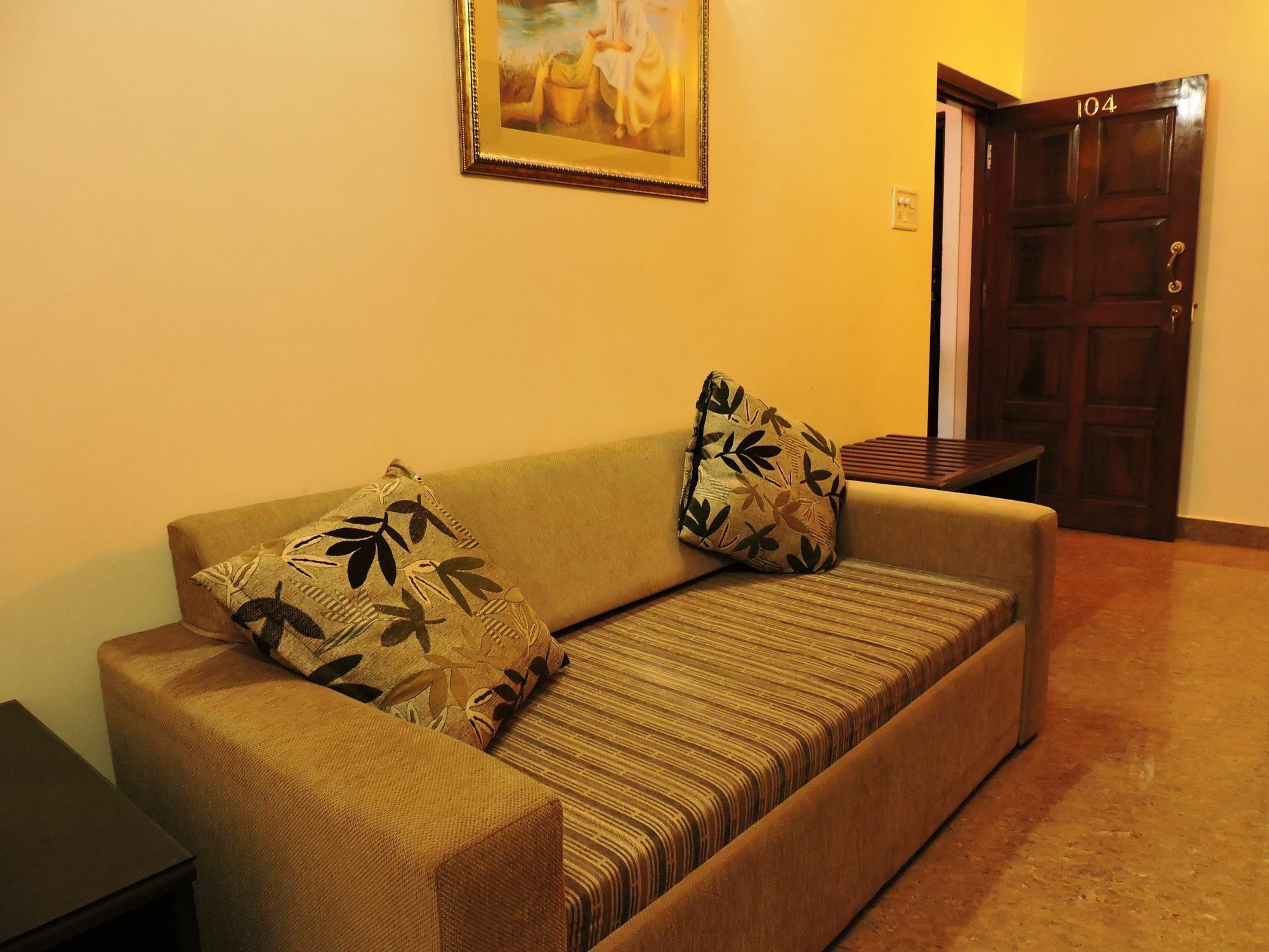 Hotel Maitri Sweet Living Бага Экстерьер фото